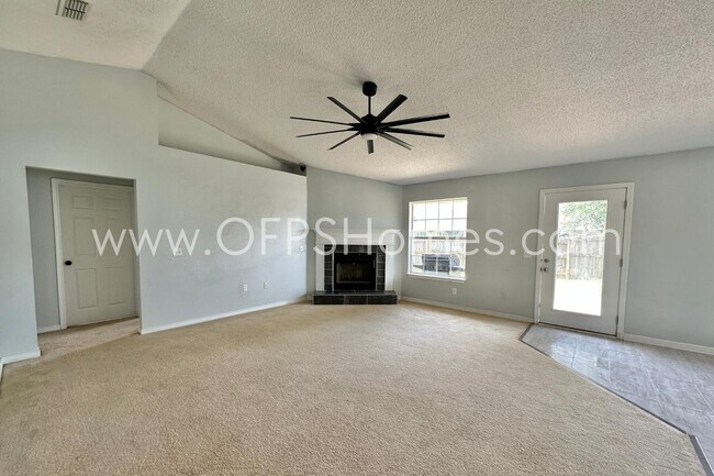 Building Photo - 105 Forge Dr