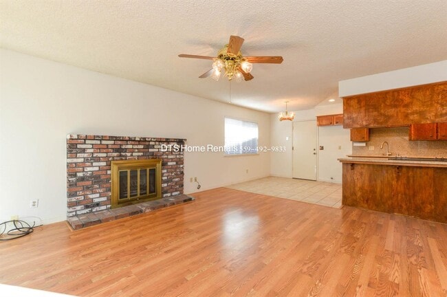Foto del edificio - 8206 N San Pablo Ave
