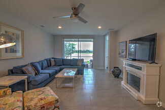 Building Photo - 14632 Edgewater Cir