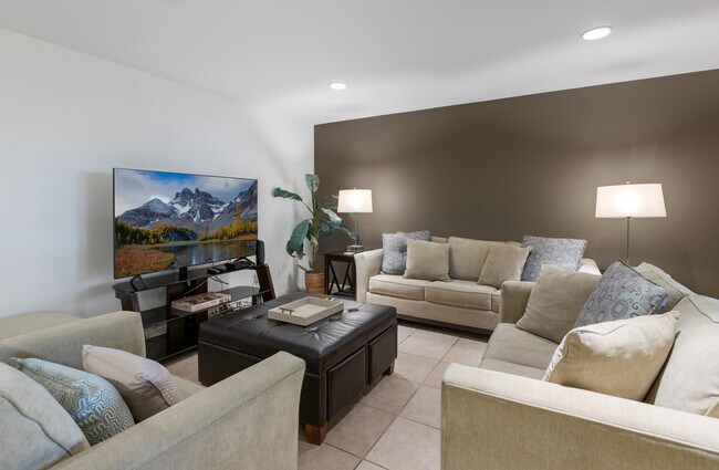 Building Photo - 1614 Andee Dr