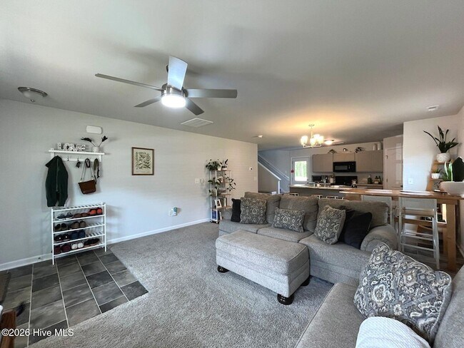 Foto del edificio - 784 Conductor Ct