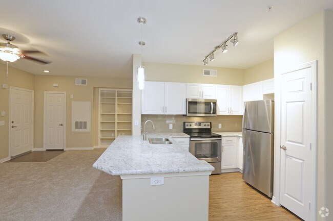 1HAB, 1BA - 820 ft² - Cresterra Apartments