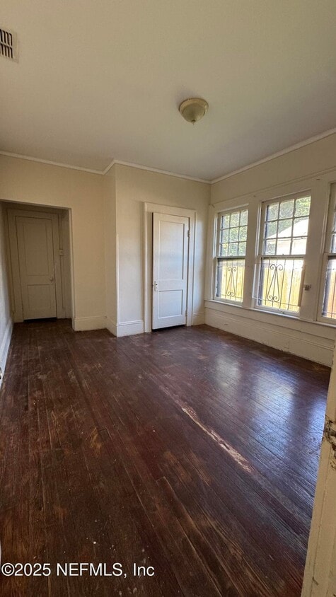 Building Photo - 45 W 22nd St