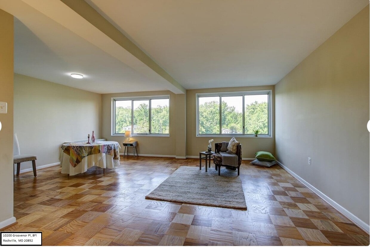 Primary Photo - 10201 Grosvenor Pl