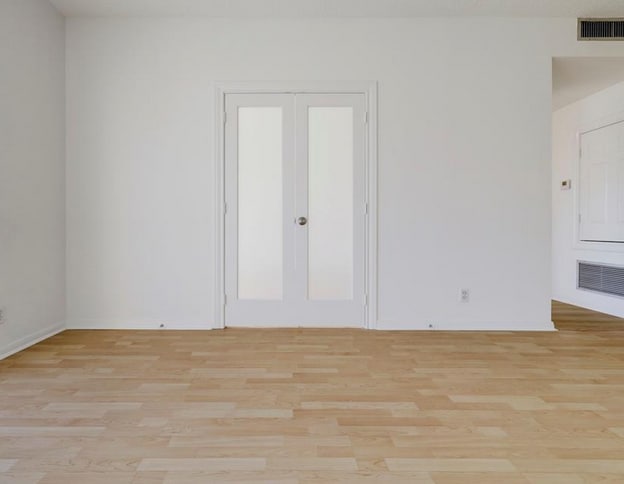 Building Photo - 661 Bering Dr