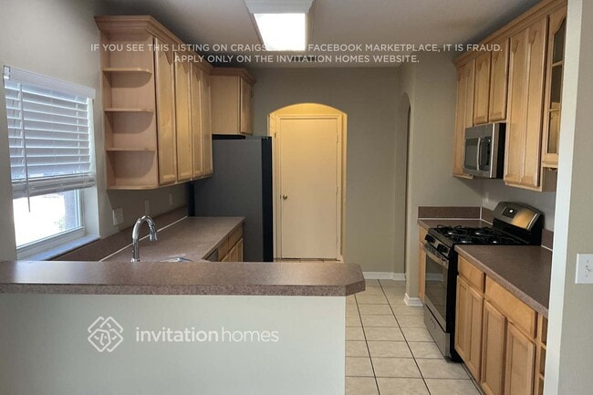 Building Photo - 6002 Kiteridge Dr