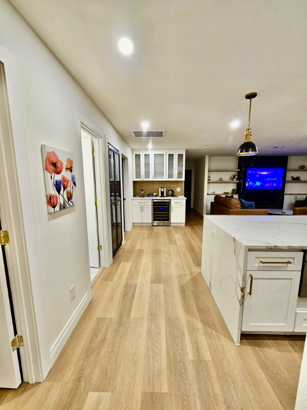 Foto del edificio - 4805 Alta Oaks Ln