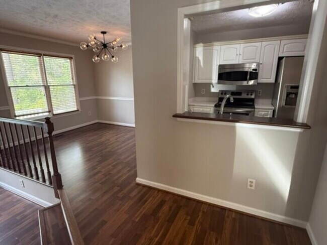 Foto del edificio - 1267 Exeter Ln