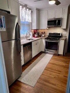 Foto del edificio - 4604 Radford Ave