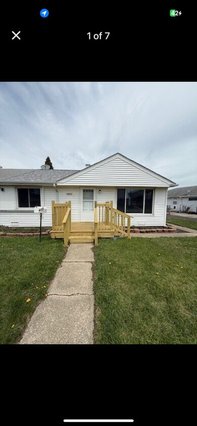 Primary Photo - 4512 W 89th St