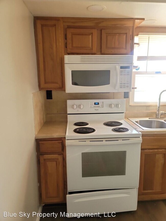 Foto del edificio - 3 br, 1 bath House - 1800 E. Purdue Rd.