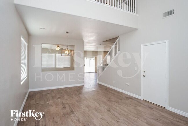 Foto del edificio - 4083 Lilac Creek Ct