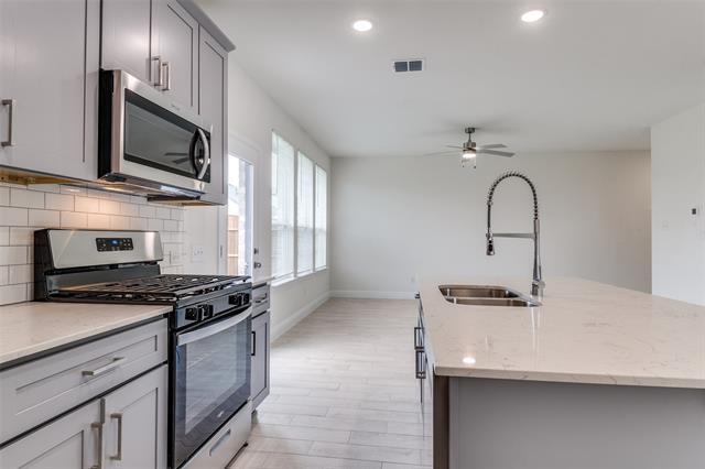Building Photo - 1736 Sicily Ct