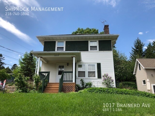 Primary Photo - 1017 Brainerd Ave