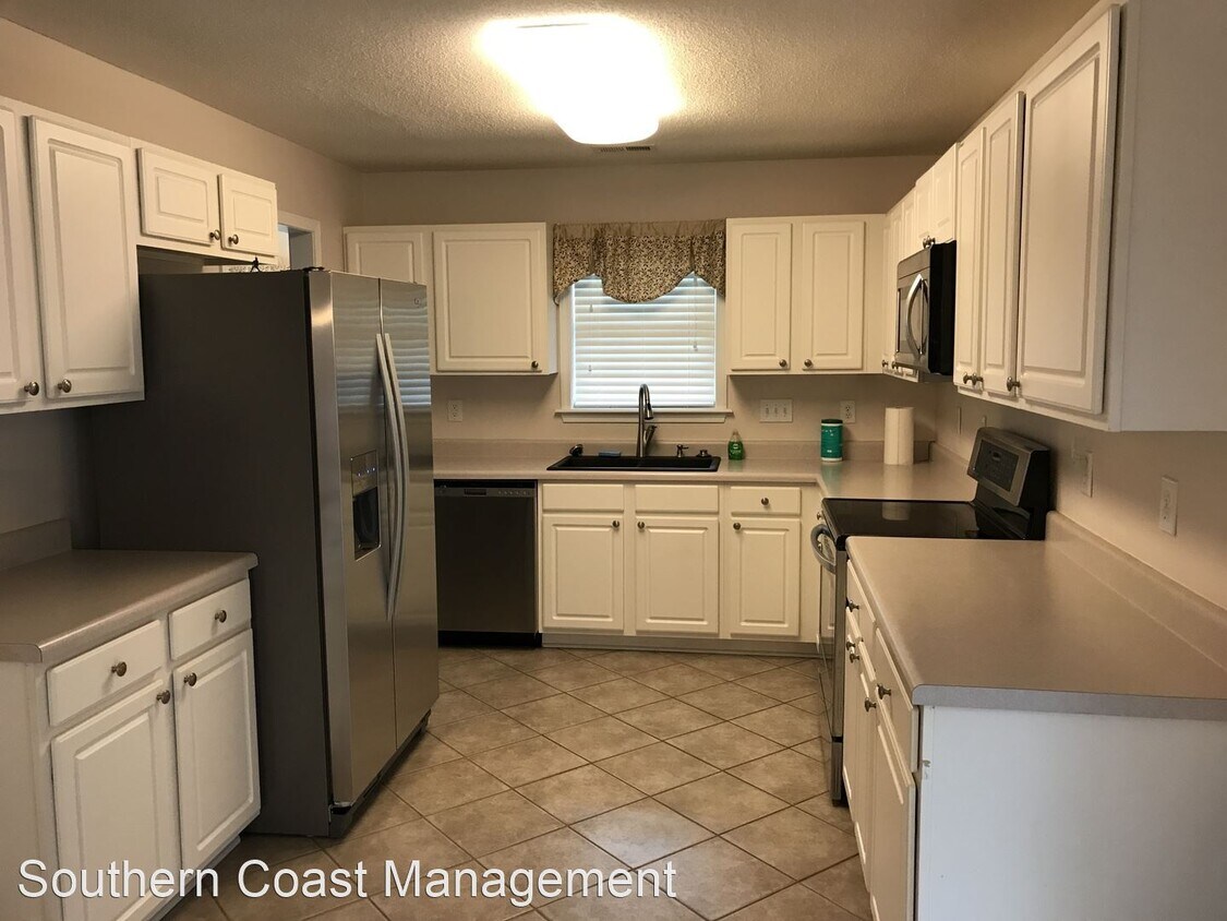 Primary Photo - 2 br, 3 bath House - 1002 Edge Drive- Unit L