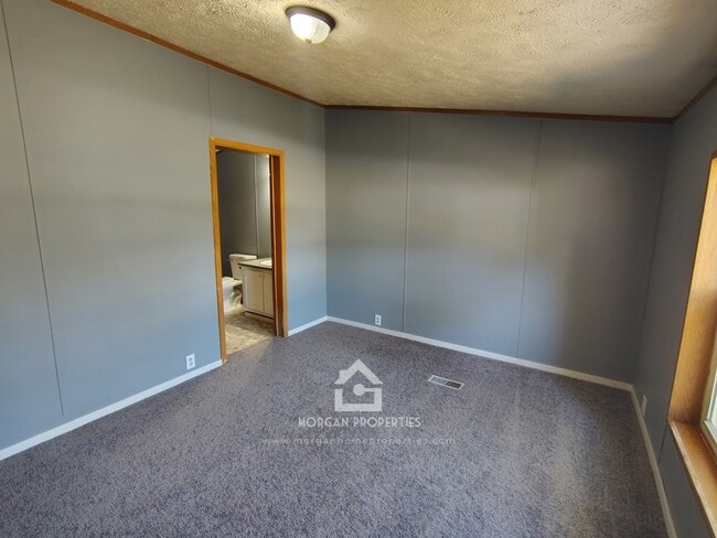 Building Photo - 1708 C St