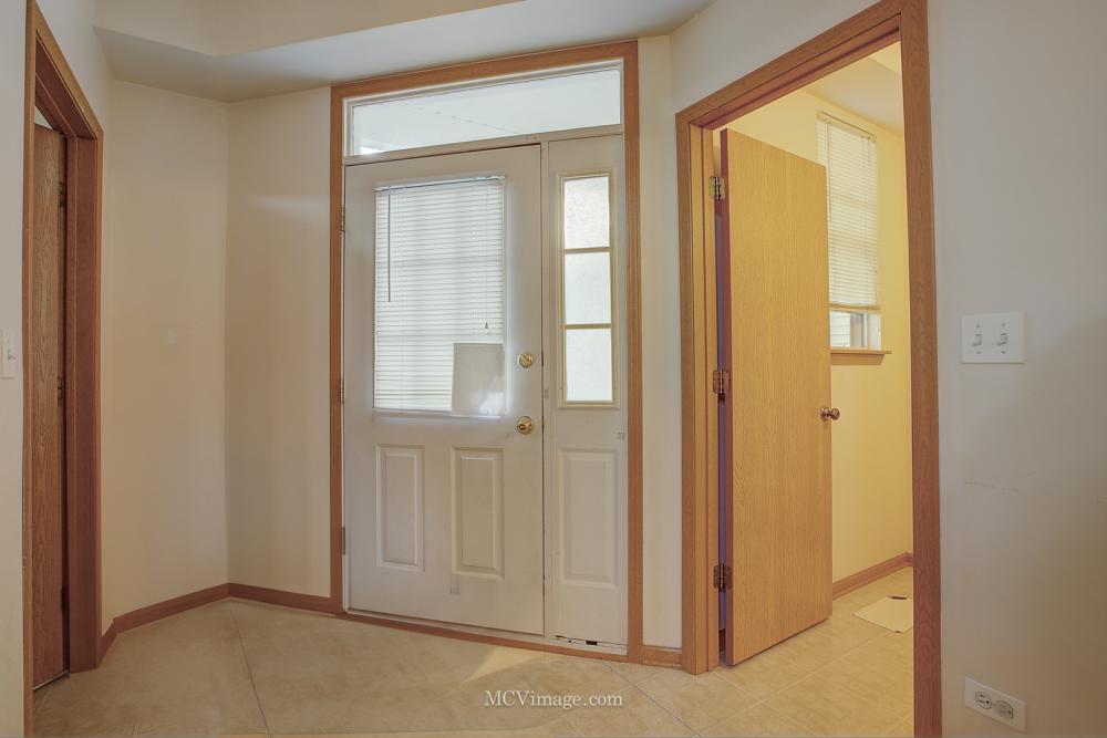 Foto principal - 2 bedroom in Naperville IL 60564