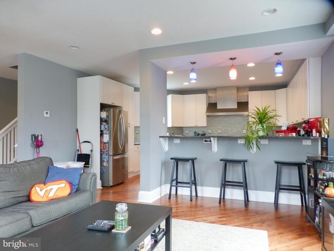 Foto del edificio - 2619 Stenhouse Pl