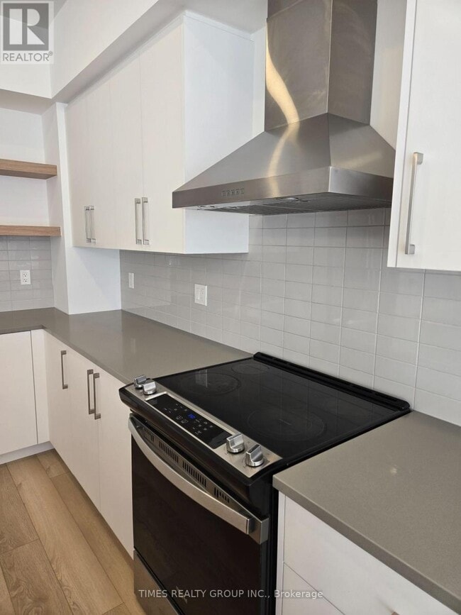 Building Photo - 4255 Lismer Ln