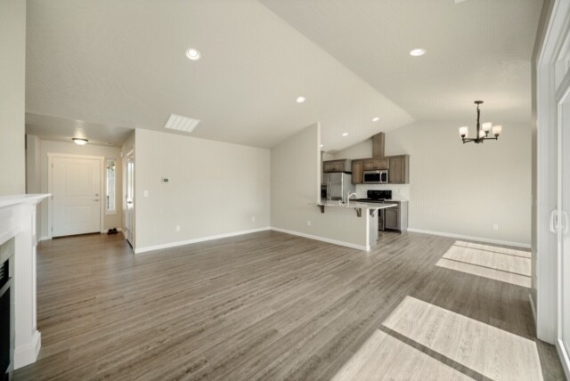 Building Photo - 17014 E Knox Ln