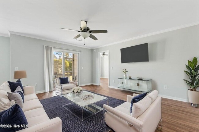 Building Photo - 1600 Willoughby Park Ct