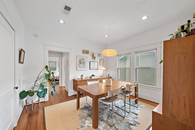 Building Photo - 4314 Stanford St