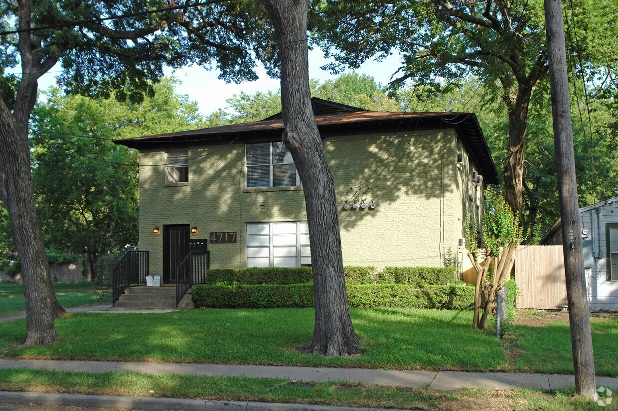 Building Photo - 4717 Worth St