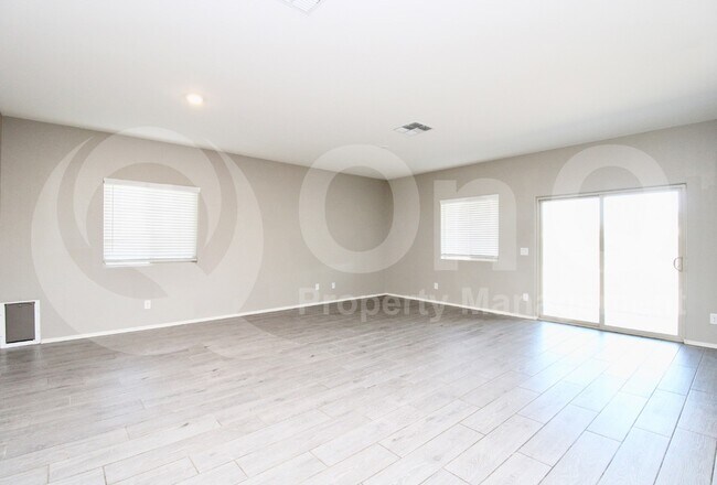 Building Photo - 3208 N Pleasant View Ln