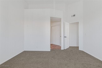 Building Photo - 9901 Trailwood Dr