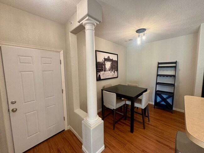 Foto del edificio - 9518 W San Juan Cir