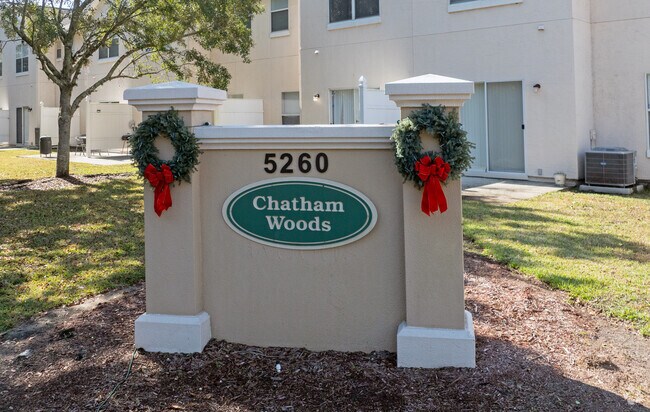 Foto del edificio - Chatham Woods