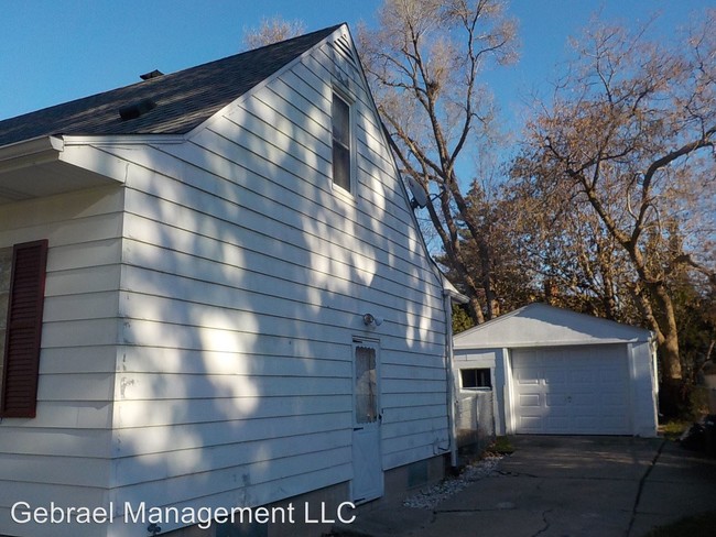 Building Photo - 1609 Blackberry Ln