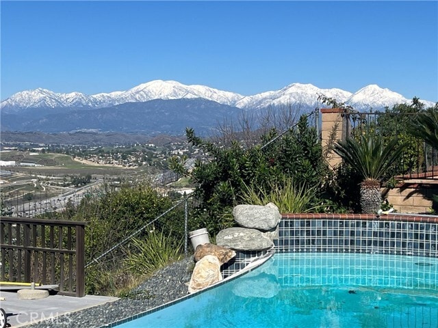 Foto del edificio - 22033 Birds Eye Dr