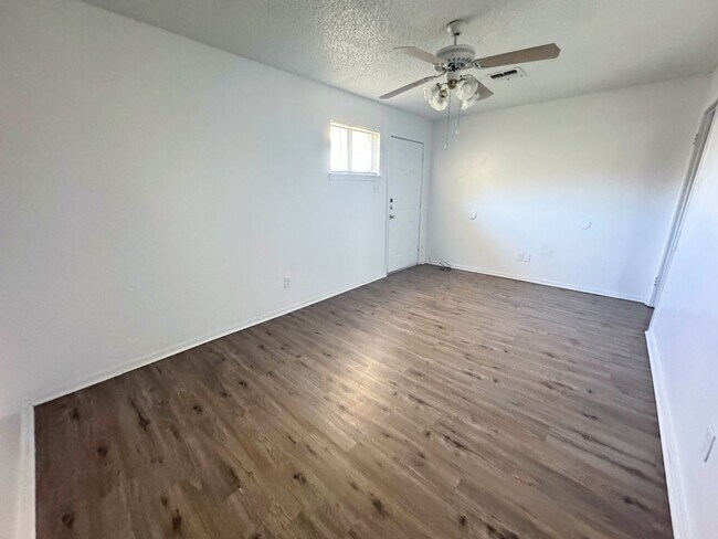 Foto del edificio - 715 N 20th St