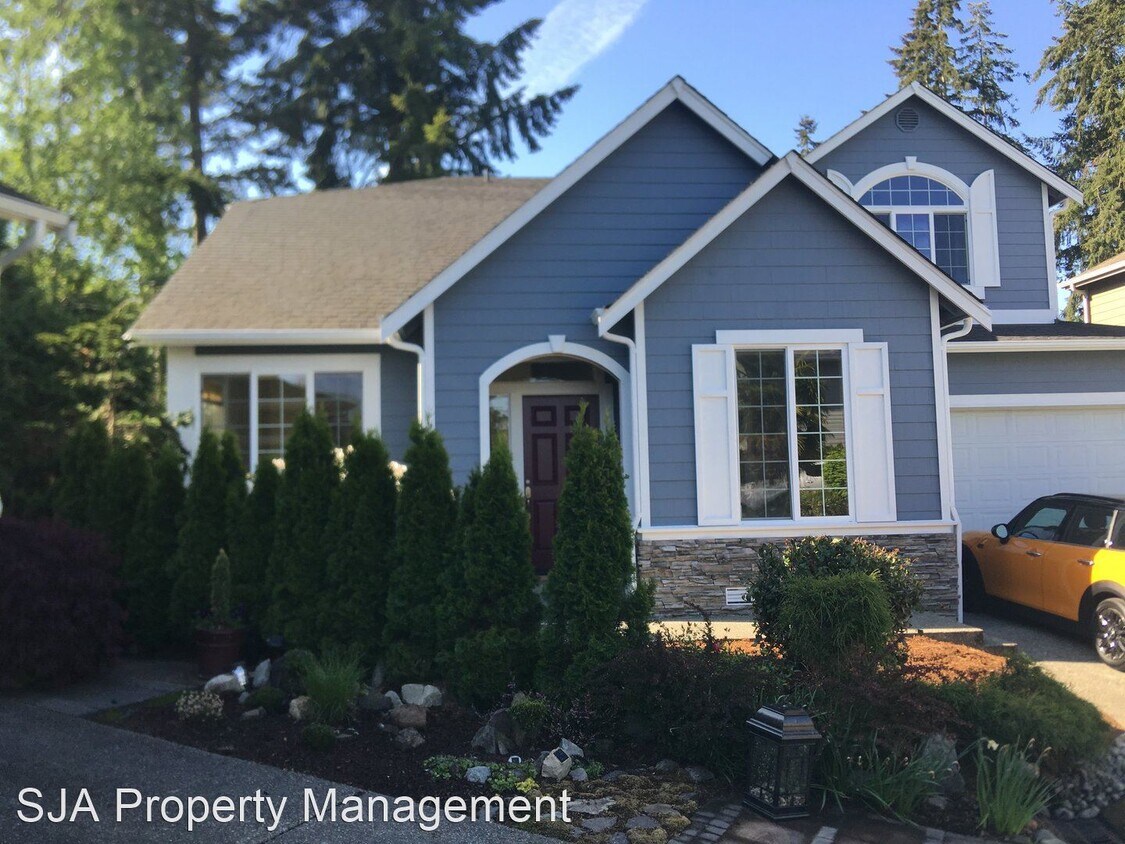 Primary Photo - 4 br, 2.5 bath House - 14806 89th Place NE