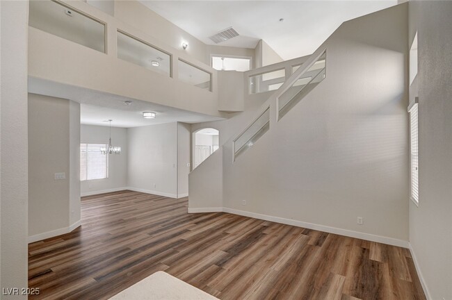 Foto del edificio - 421 Madison Taylor Pl