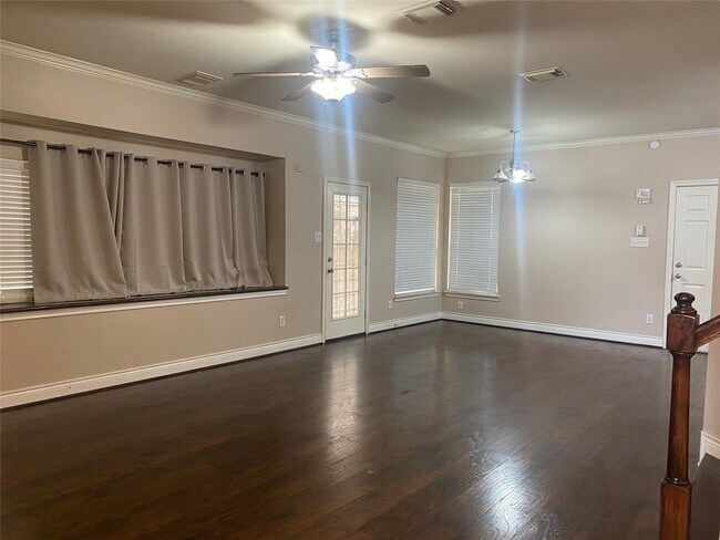 Building Photo - 14434 Summer Garden Dr