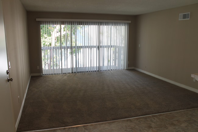 1J3 (2).jpg - Moss Creek Apartments