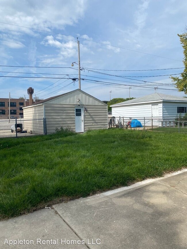 Building Photo - 2 br, 1 bath House - 5019 N 51
