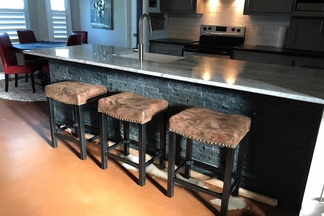 Foto del edificio - 2300 Dijon Dr