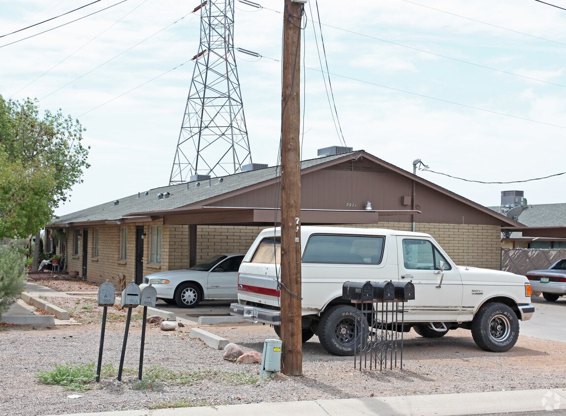 Building Photo - 9921-9929 E Billings St
