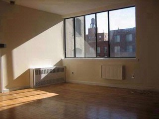 Building Photo - 304 Mulberry St
