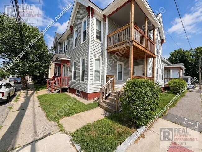 Foto del edificio - 72-74-74 Kinsley St