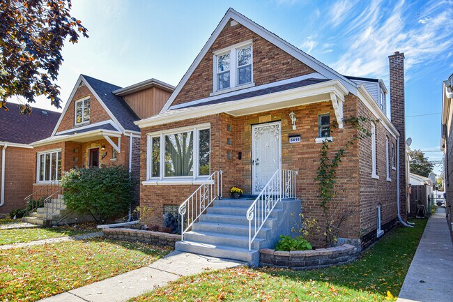Building Photo - 5416 S New England Ave
