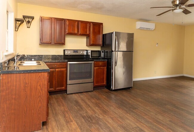 Foto del edificio - Budget Friendly!!