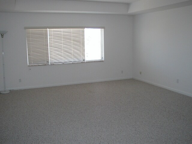 Foto del edificio - THOUSAND OAKS