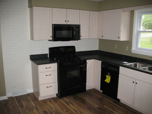 Foto del edificio - 3010 Oakwood St