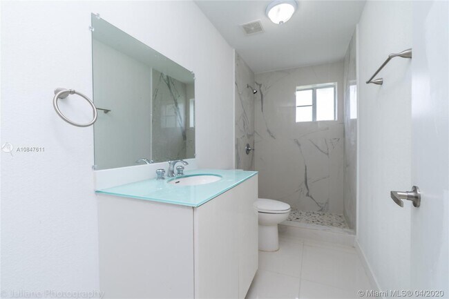 Building Photo - 1201 NW 67th St