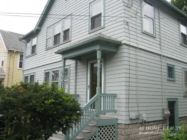 Building Photo - 30 Willoughby St