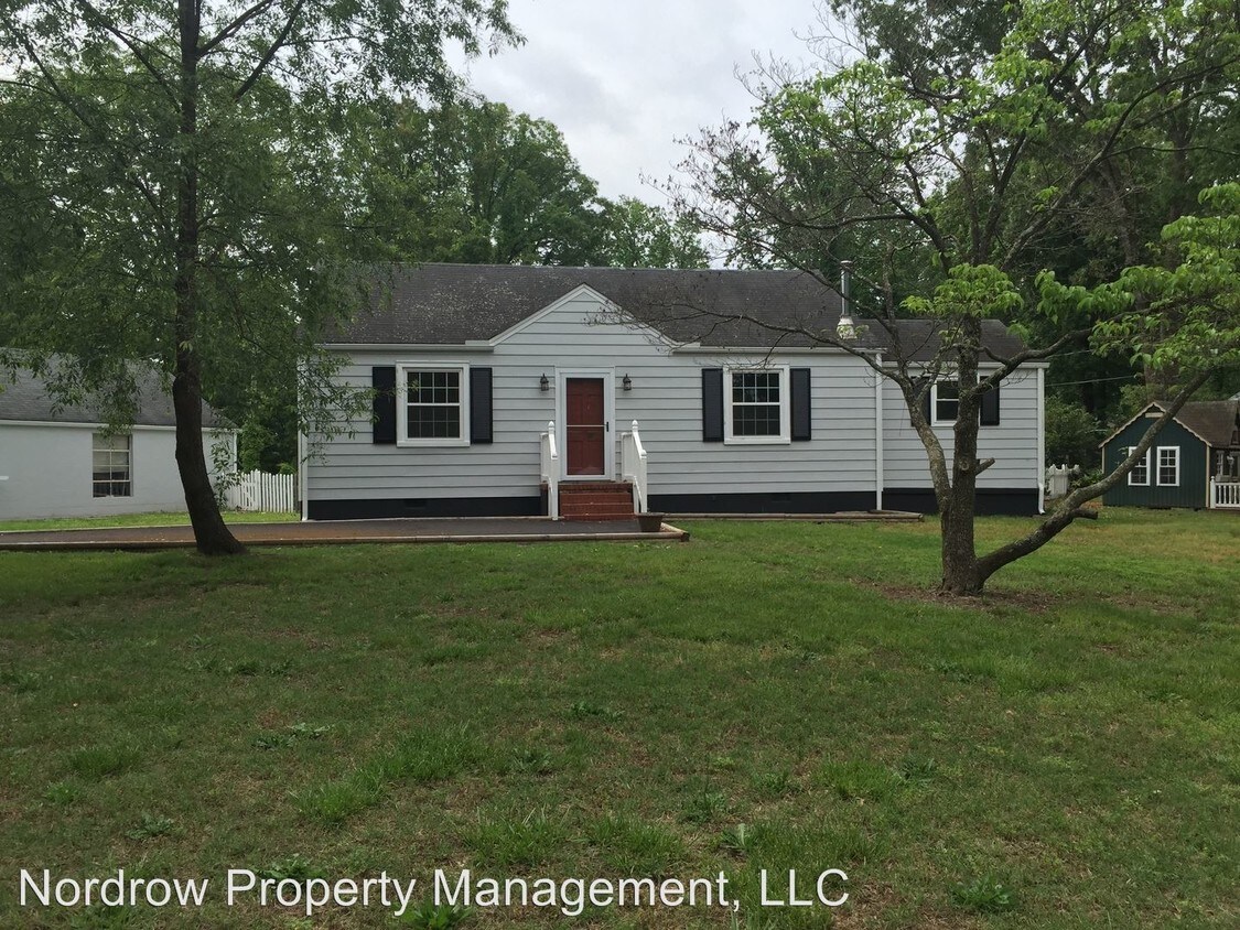Primary Photo - 1615 Fort Hill Dr